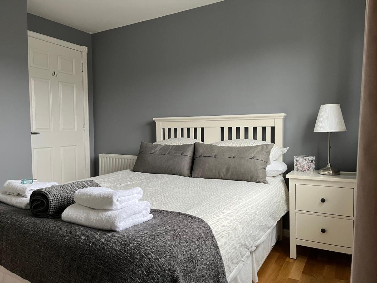 Flat Two, 212 Eaglesham Road, East Kilbride, גלאזגו מראה חיצוני תמונה